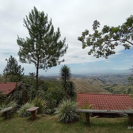 Cabecera de Canas Cabanas Don Camilo Albergue De Montana מראה חיצוני תמונה