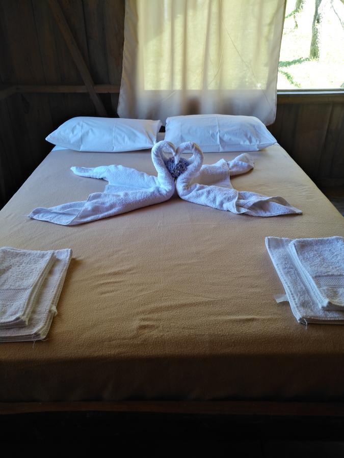 Cabecera de Canas Cabanas Don Camilo Albergue De Montana מראה חיצוני תמונה