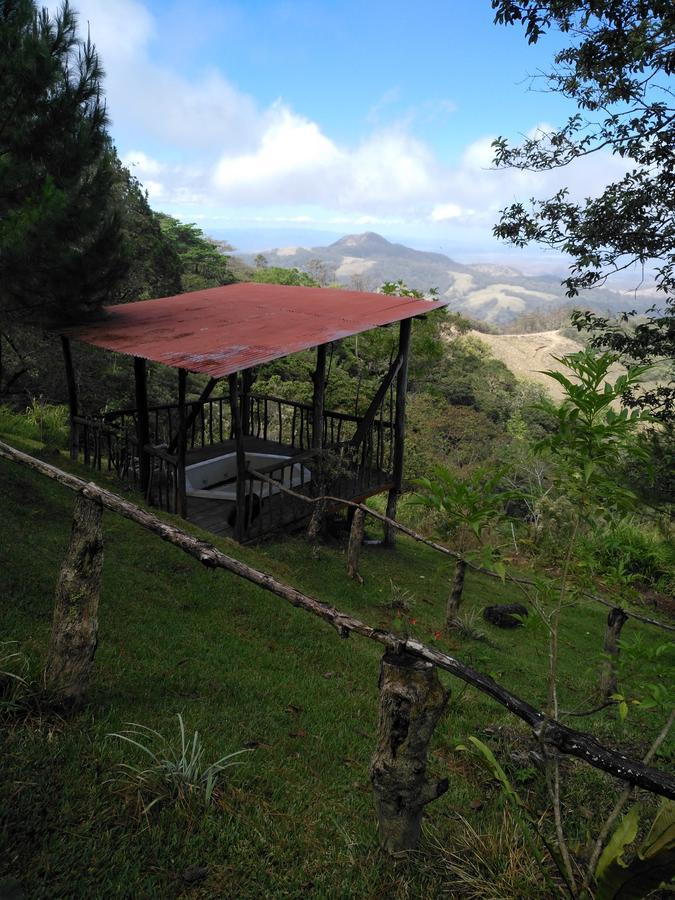 Cabecera de Canas Cabanas Don Camilo Albergue De Montana מראה חיצוני תמונה