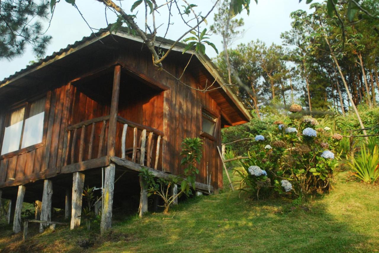Cabecera de Canas Cabanas Don Camilo Albergue De Montana מראה חיצוני תמונה